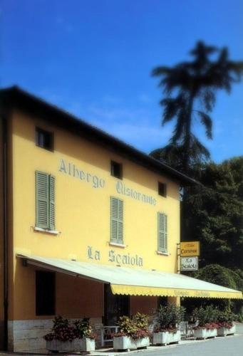Albergo Ristorante La Scaiola Nuvolera Экстерьер фото