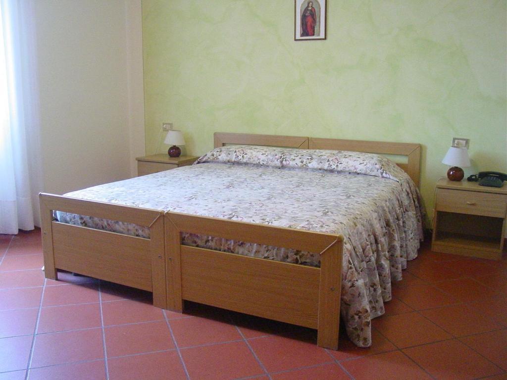 Albergo Ristorante La Scaiola Nuvolera Экстерьер фото